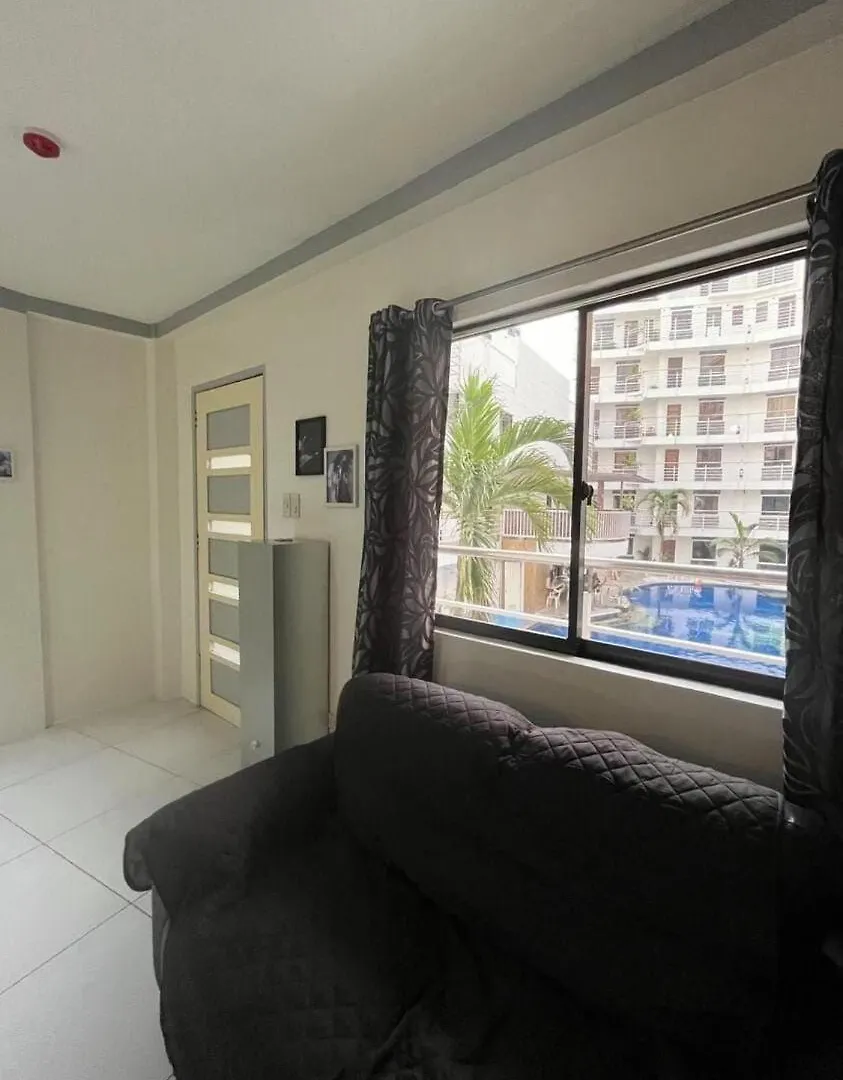 Sheryll Escapes - Kandi Large 1Br With King Bed Netflix And Housekeeping Angeles 0*,